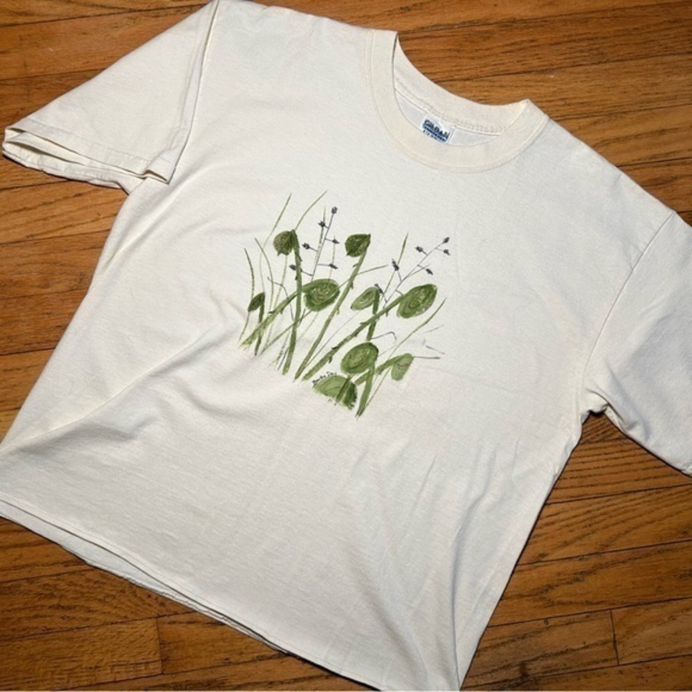 Fiddlehead Folk Art Print Hand-Cropped Tee Large